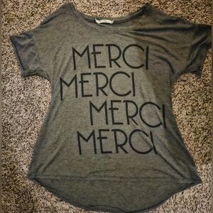 Loose women's tee, size S